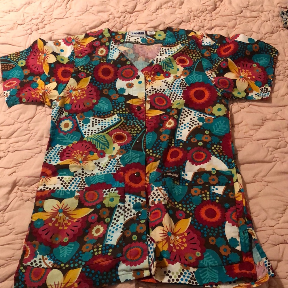 Scrub Top
